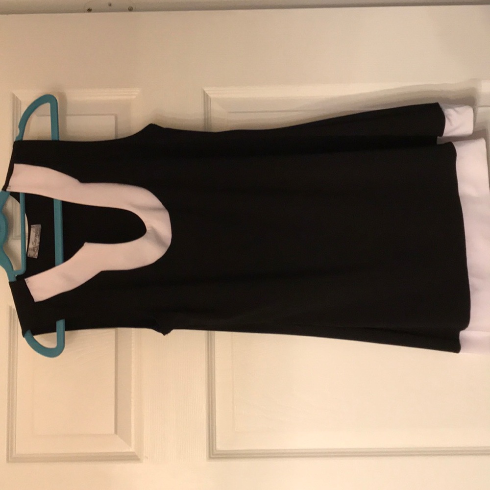 Black and white tank top